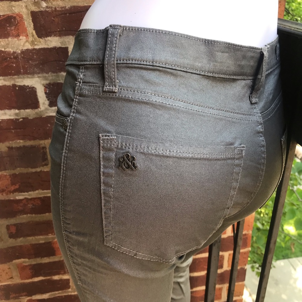 Rock & Republic Berlin Gray Skinny Jeans Size 8. Like new, worn once - Picture 8 of 8